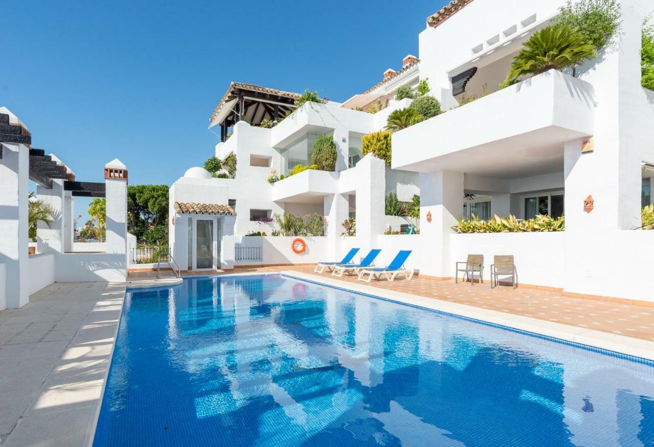 Luxury Duplex- 7 Minutes From The Beach Торремолінос Екстер'єр фото
