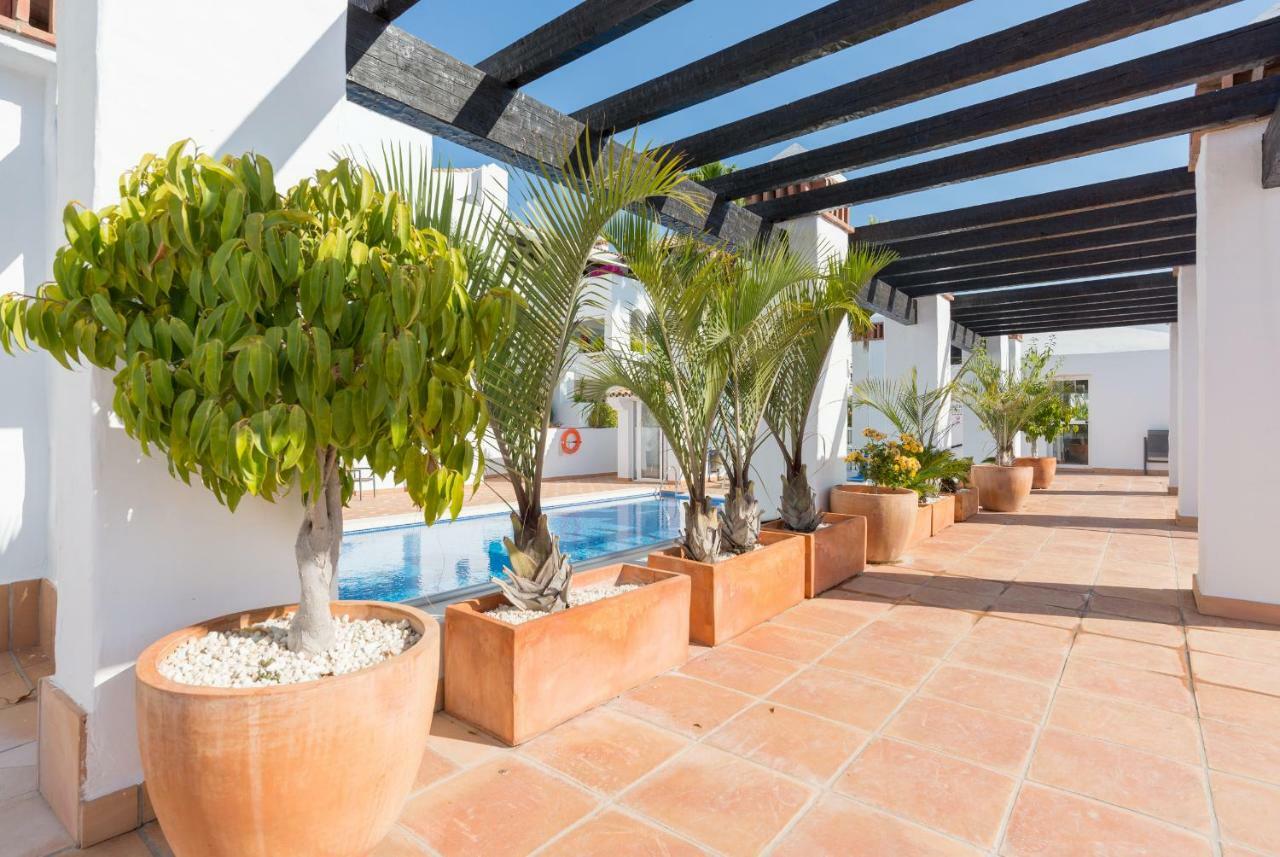 Luxury Duplex- 7 Minutes From The Beach Торремолінос Екстер'єр фото