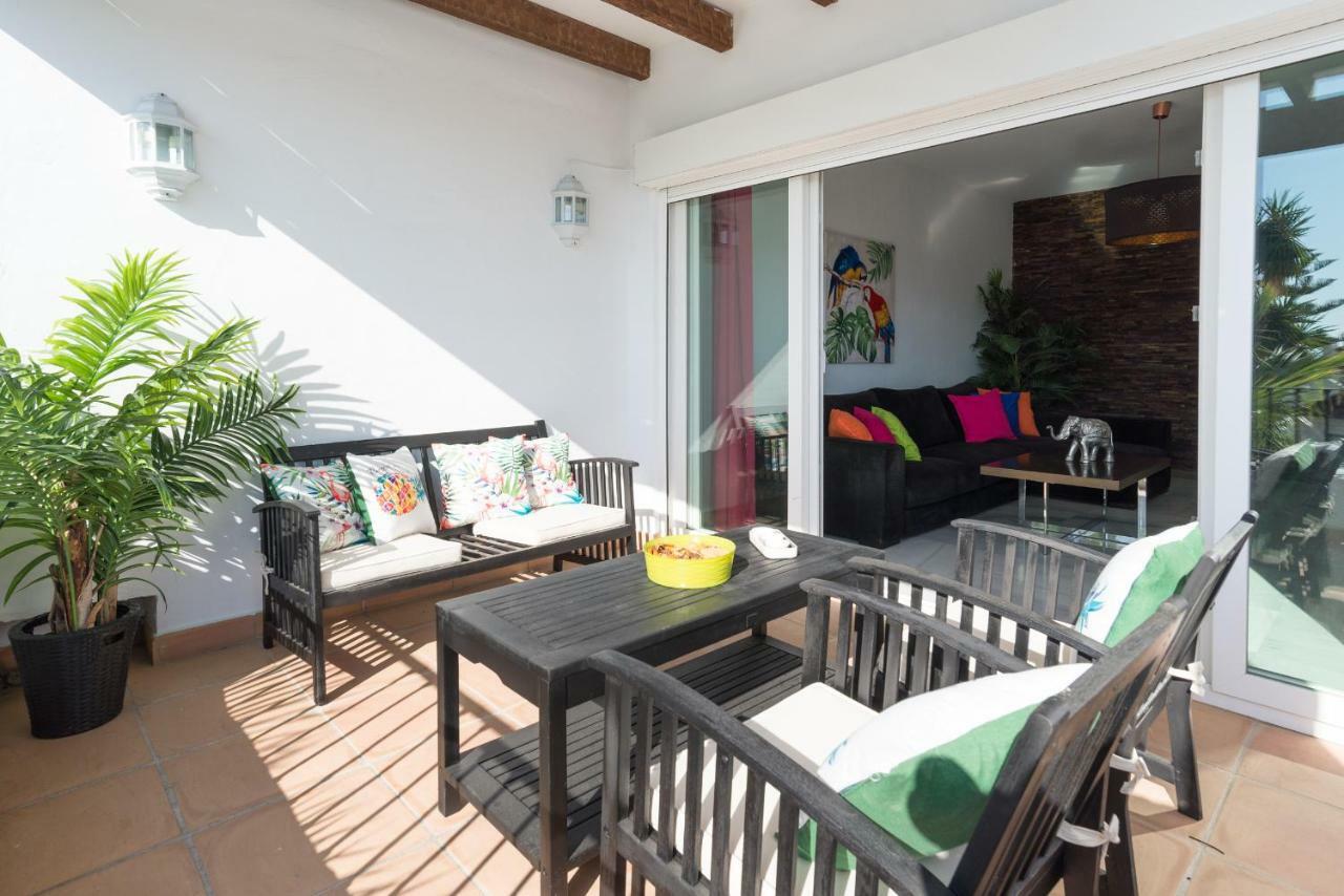 Luxury Duplex- 7 Minutes From The Beach Торремолінос Екстер'єр фото